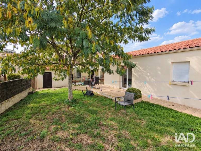Maison 5 pièces 134 m² · à Beaufou · 134 m² · 179 000 €