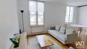 Apartment in PARIS (75010)