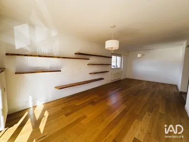Appartement à SAINT-JULIEN-EN-GENEVOIS (74160)