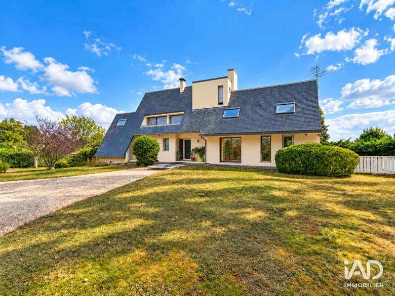 Maison 9 pièces 240 m² · à Souppes-sur-Loing · 240 m² · 399 000 €