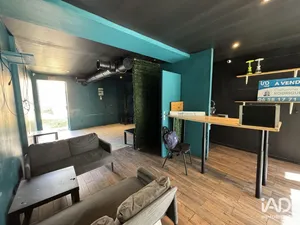 Boutique/Local commercial à VERT-SAINT-DENIS (77240)