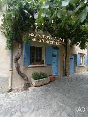 Maison à GRAMBOIS (84240)
