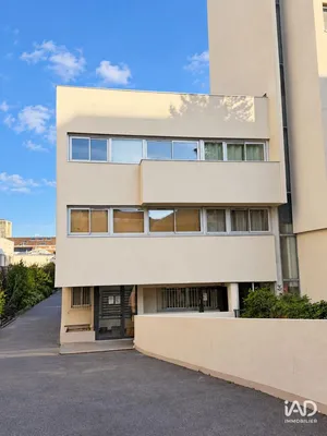 Appartement à IVRY-SUR-SEINE (94200)