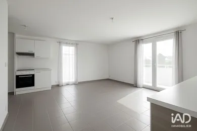 Appartement à SALON-DE-PROVENCE (13300)