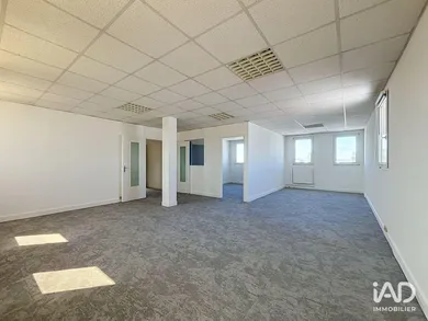 Bureaux à BUC (78530)
