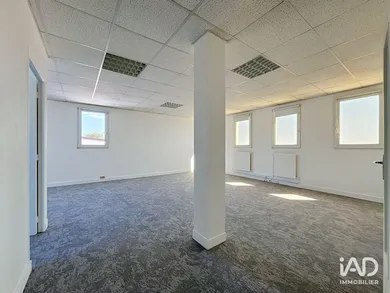 Bureaux à BUC (78530)