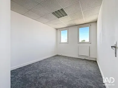 Bureaux à BUC (78530)
