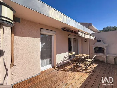 Appartement à CHAMPS-SUR-MARNE (77420)