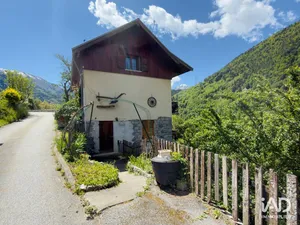 Maison à VAUJANY (38114)