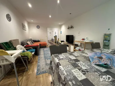 Appartement à CHAMPS-SUR-MARNE (77420)