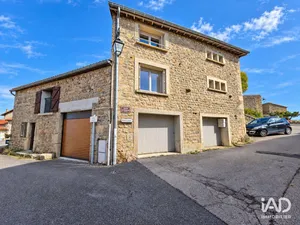 Appartement à CHAMBLES (42170)