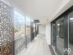 Apartment in MARSEILLE (13005)