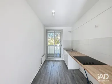 Appartement à AUBAGNE (13400)