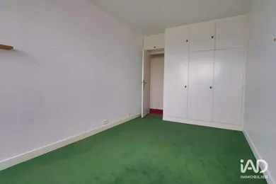 Appartement à PARIS (75015)