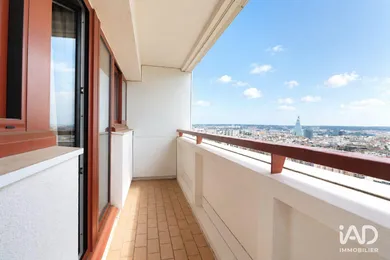 Appartement à PARIS (75015)