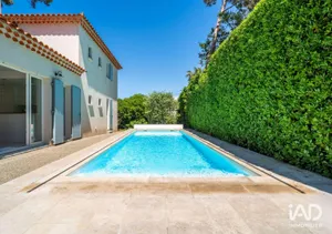 House in SIX-FOURS-LES-PLAGES (83140)