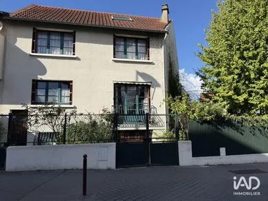Maison à VERSAILLES (78000)