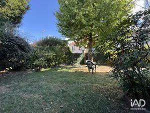 Maison à VERSAILLES (78000)
