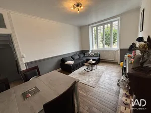 House in HENVIC (29670)