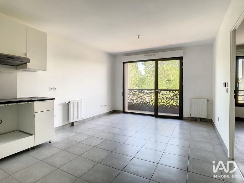 Appartement 2 pièces 38 m² · à Saint-Cyr-l'École · 38 m² · 863 €/mois