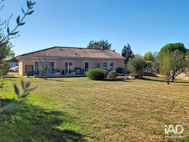 Maison à CAUSSADE (82300)
