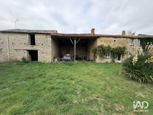 Maison à SAINT-JEAN-DE-SAUVES (86330)