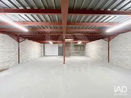 Hangar à BRIE-COMTE-ROBERT (77170)