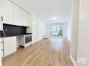 Appartement à COLOMBES (92700)