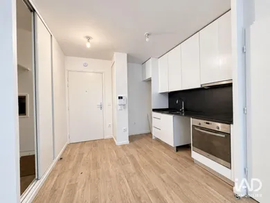 Appartement à COLOMBES (92700)