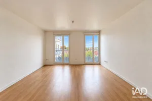 Appartement à NOISY-LE-GRAND (93160)