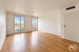 Appartement à NOISY-LE-GRAND (93160)