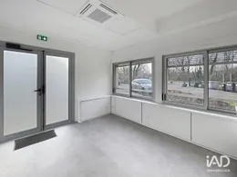 Office in MONTAGNY (69700)