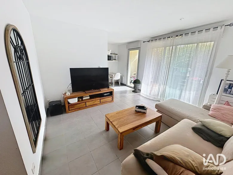 Appartement 3 pièces 58 m² · à Velaux · 58 m² · 1 074 €/mois