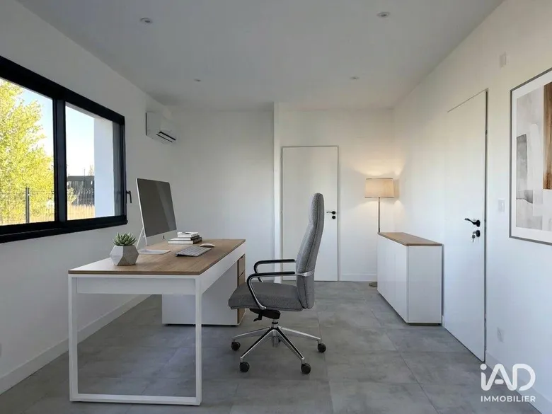 Local commercial 137 m² · aux Ponts-de-Cé · 137 m² · 1 490 €/mois
