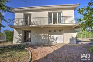 Maison à SAINT-MÉDARD-DE-GUIZIÈRES (33230)