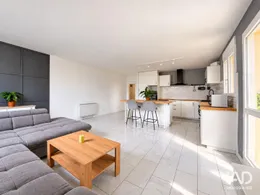 Appartement à SAINT-GENIS-LAVAL (69230)