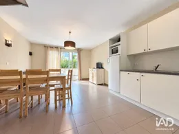 Appartement à MALAUCÈNE (84340)