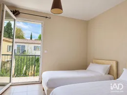 Appartement à MALAUCÈNE (84340)