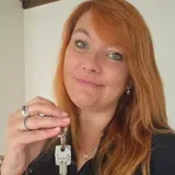 Julie Devos