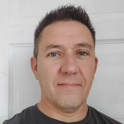 Yan CAUBET