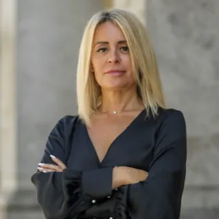 Isabelle Coura