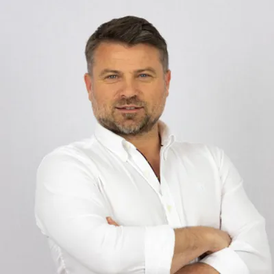 Emmanuel Olacia