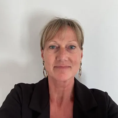 Anne Debacker