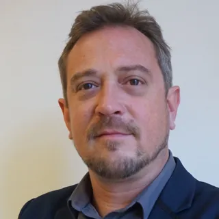 Irwin Houssin Irwin Houssin