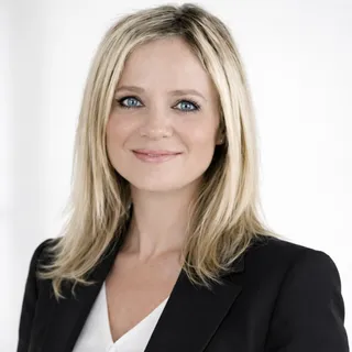 Jennifer Rodrigues Jennifer Rodrigues