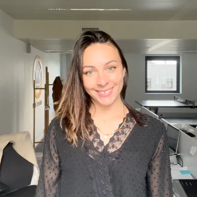 Julie Aubert