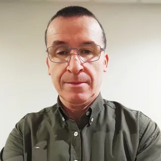 Thomas Justom Thomas Justom