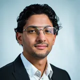 Efe Komekoz