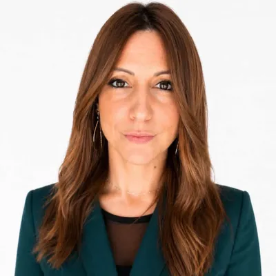 Julie Paillares
