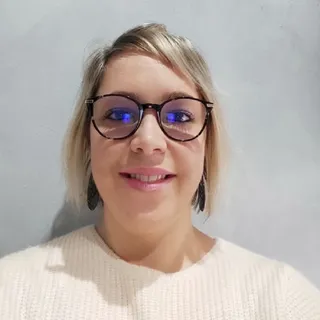 Sarah Guilloteau Sarah Guilloteau